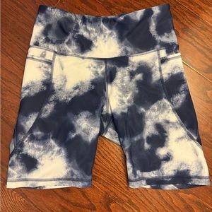 Tie dye power soft biker shorts with pockets! NWOT